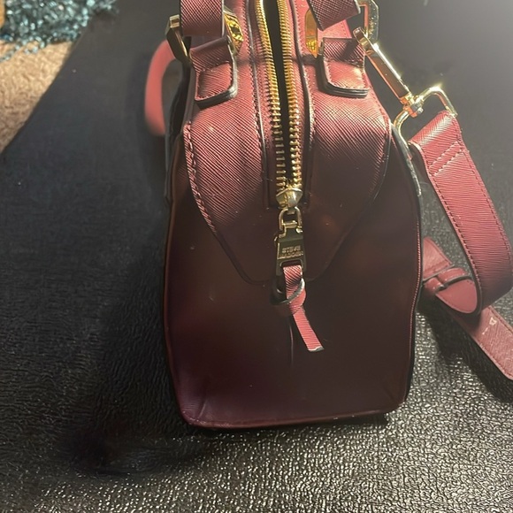 Steve Madden Red Crossbody Bag with Gold Accents - Picture 3 of 4